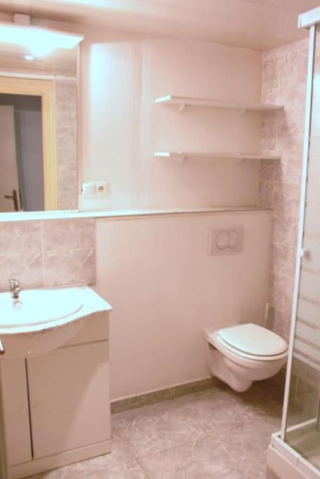 Lumineux F2 Proche Gare Tgv Apartment *